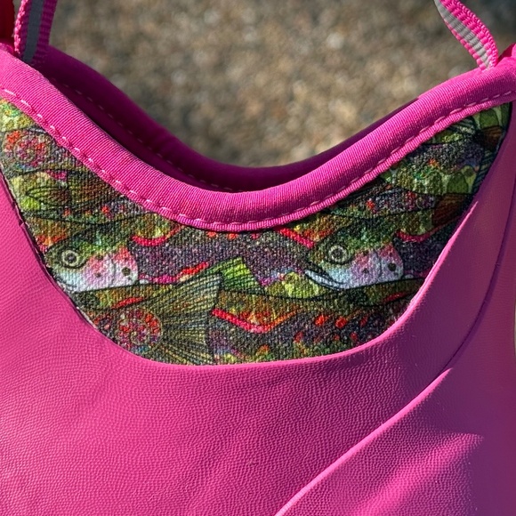 Women's XTRATUF FisheWear Hot Pink Troutrageous Rainbow Deck Boots, 6, Brand New - Picture 9 of 11